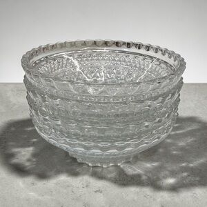 Set Of 4 Vintage Anchor Hocking Wexford Diamond Clear Glass Berry Dessert Bowls